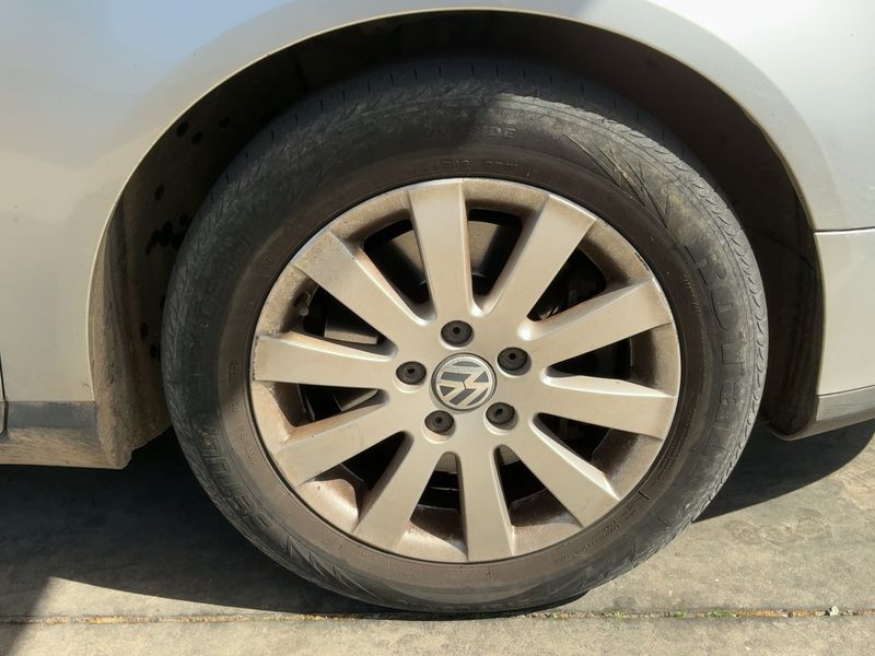 Volkswagen Passat 2.0 TDI Advance 2005 – снимка 11