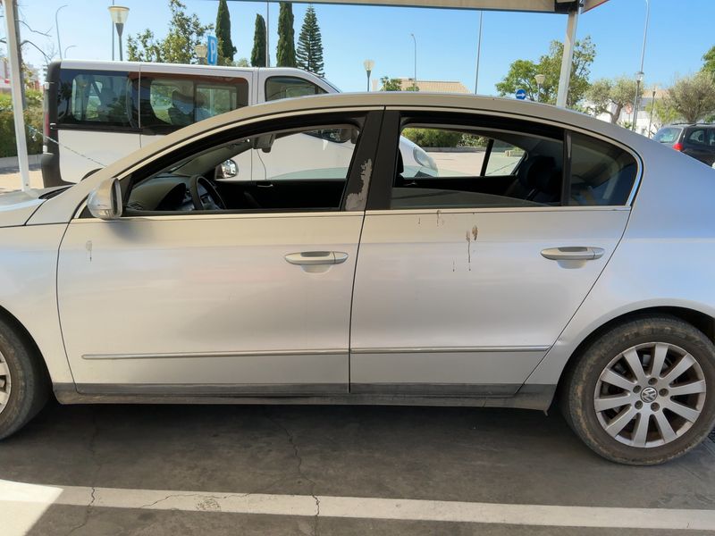 Volkswagen Passat 2.0 TDI Advance 2005 – снимка 4