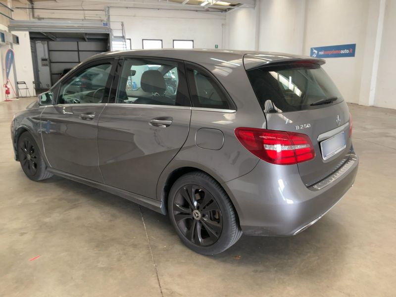 Mercedes-Benz B-Klasse B 250 AMG Sport 2018 – снимка 6