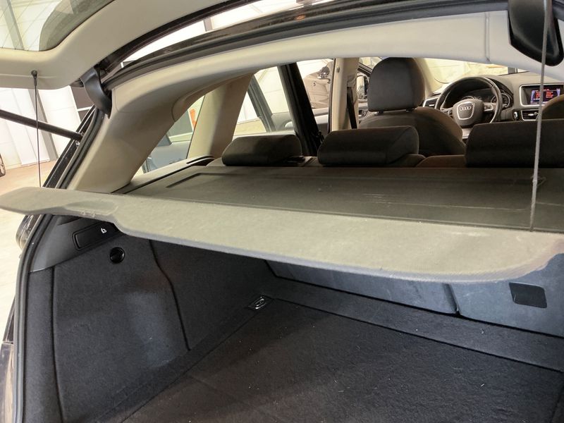 Audi Q5 2.0 TDI quattro 2012 – снимка 28