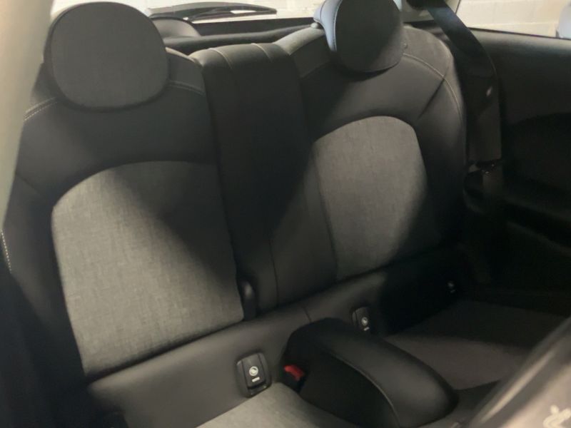 MINI One Classic Trim 2021 – снимка 19