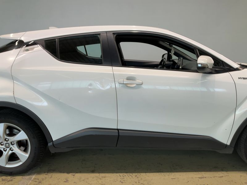 Toyota C-HR 1.8 Hybrid Flow 2018 – снимка 10