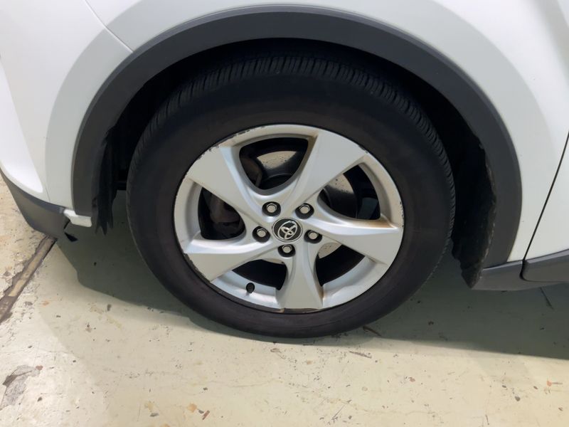 Toyota C-HR 1.8 Hybrid Flow 2018 – снимка 3