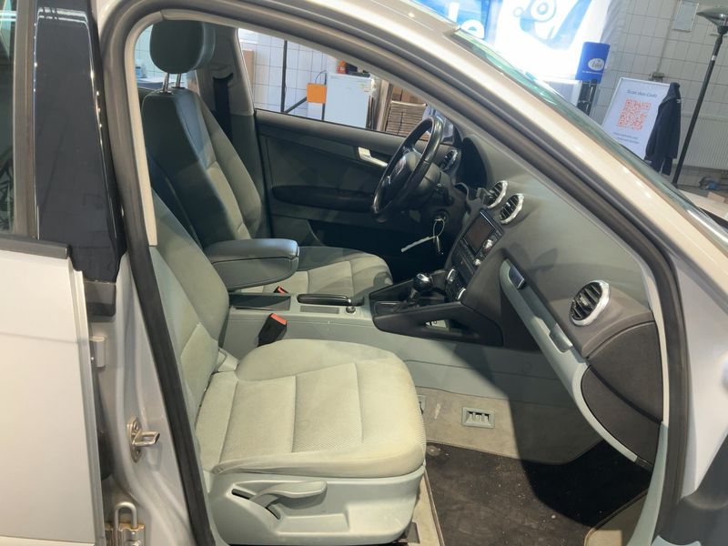 Audi A3 Sportback 2.0 TDI Attraction 2012 – снимка 16