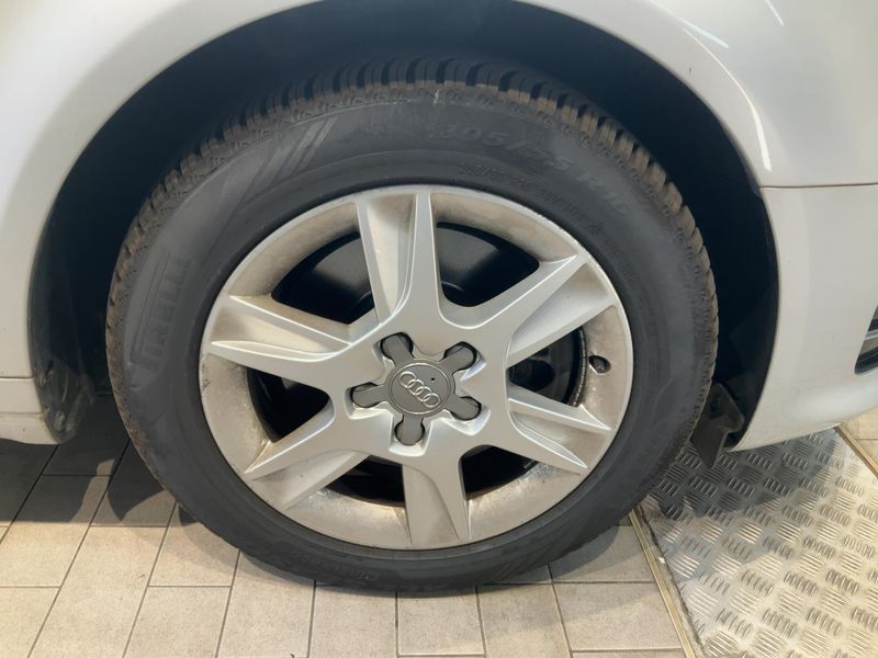 Audi A3 Sportback 2.0 TDI Attraction 2012 – снимка 11