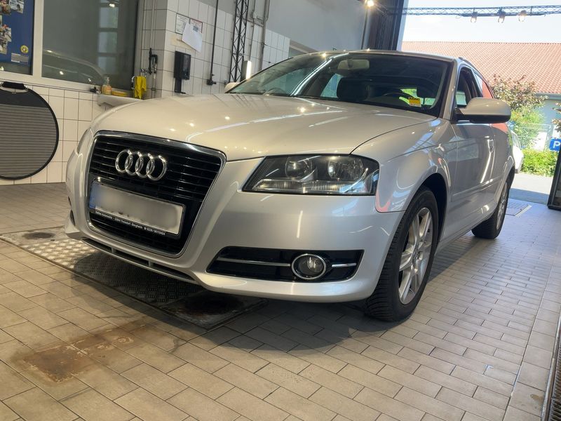 Audi A3 Sportback 2.0 TDI Attraction 2012 – снимка 2