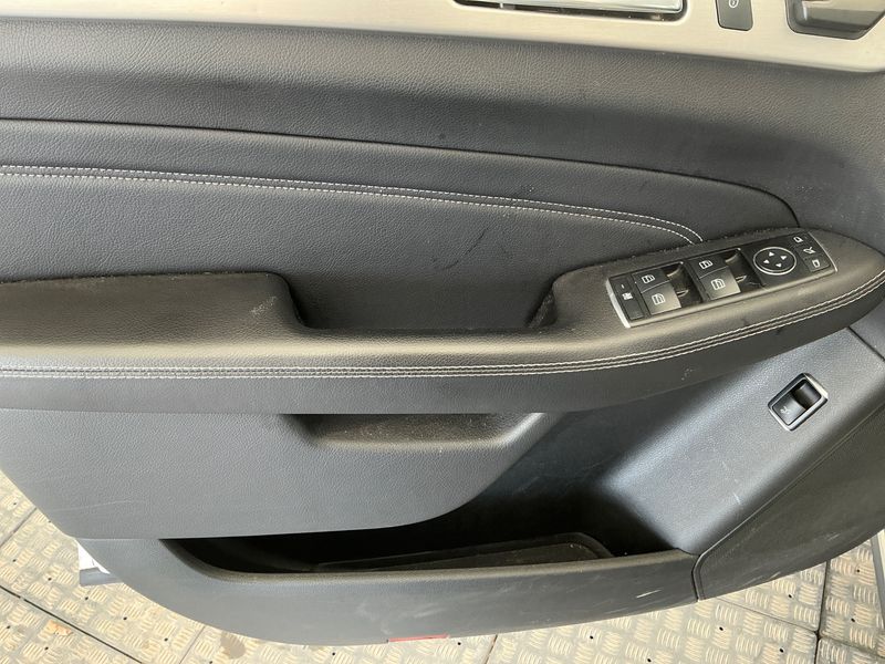 Mercedes-Benz M-Klasse ML 400 2015 – снимка 26