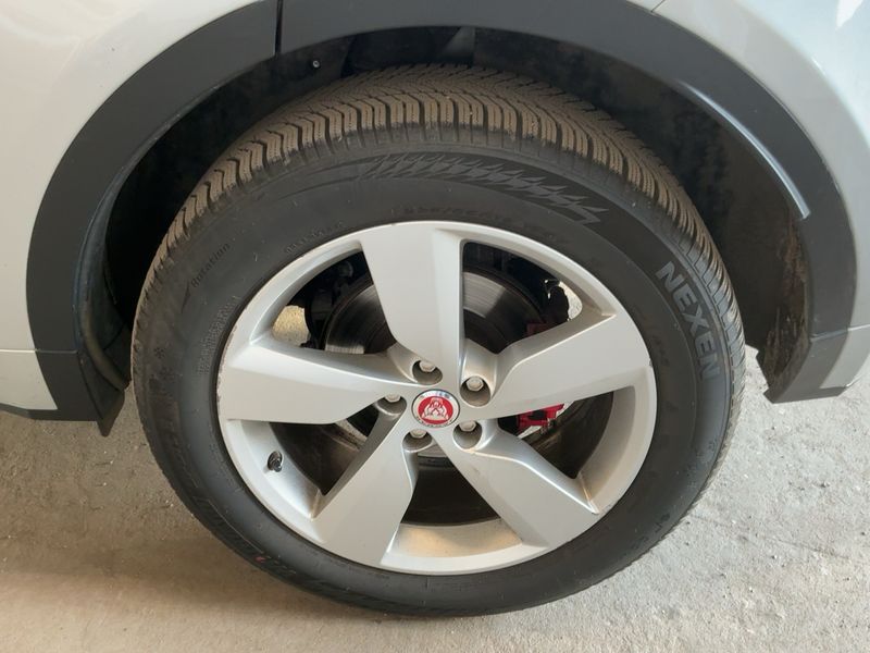 Jaguar E-Pace D240 R-Dynamic S AWD 2019 – снимка 5