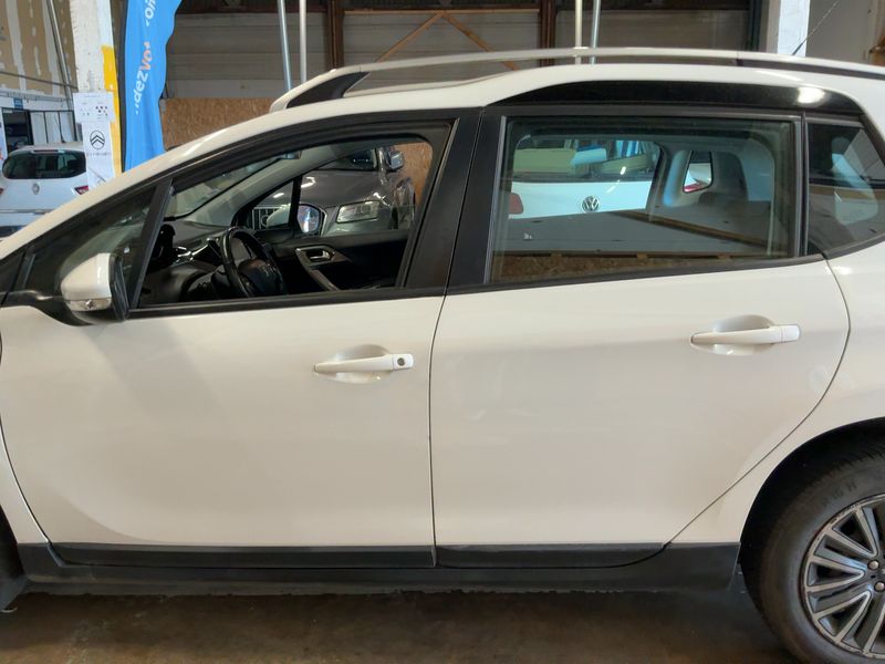 Peugeot 2008 1.6 Blue-HDi 2017 – снимка 4