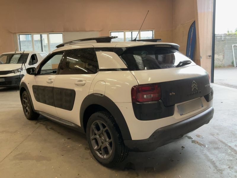 Citroen C4 Cactus 1.6 Blue-HDi Shine 2018 – снимка 6