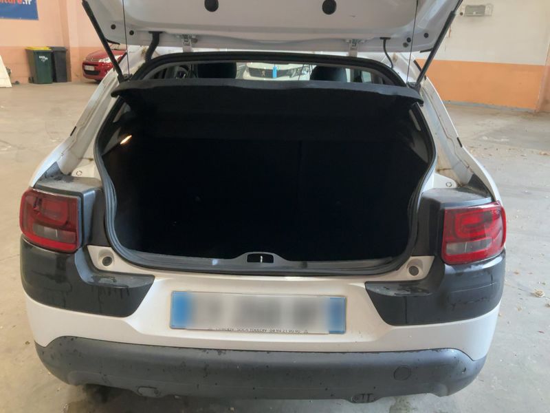 Citroen C4 Cactus 1.6 Blue-HDi Shine 2018 – снимка 15