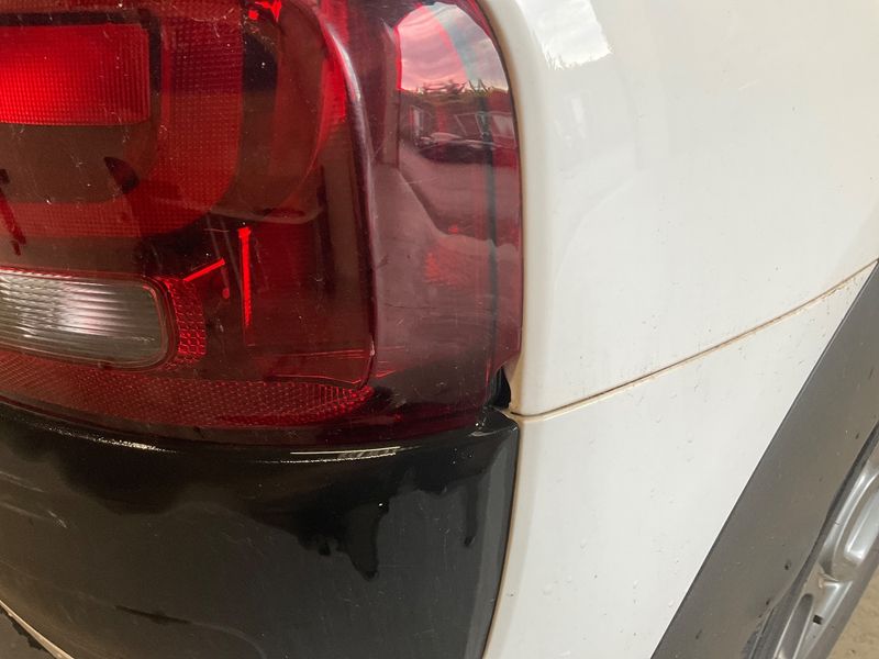 Citroen C4 Cactus 1.6 Blue-HDi Shine 2018 – снимка 26