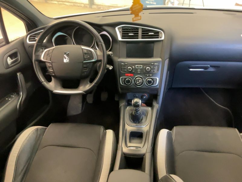 Citroen DS4 1.2 PureTech SoChic 2014 – снимка 17