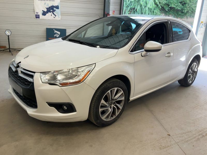 Citroen DS4 1.2 PureTech SoChic 2014 – снимка 2