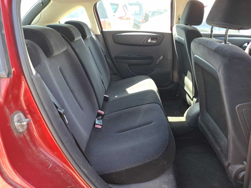 Citroen C4 1.6 HDi Confort 2010 – снимка 13
