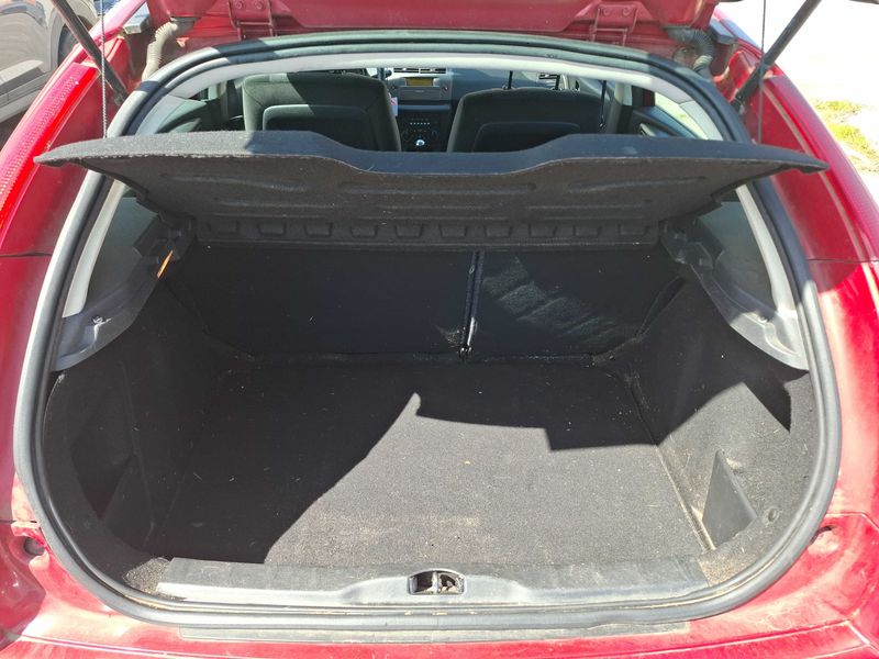 Citroen C4 1.6 HDi Confort 2010 – снимка 9