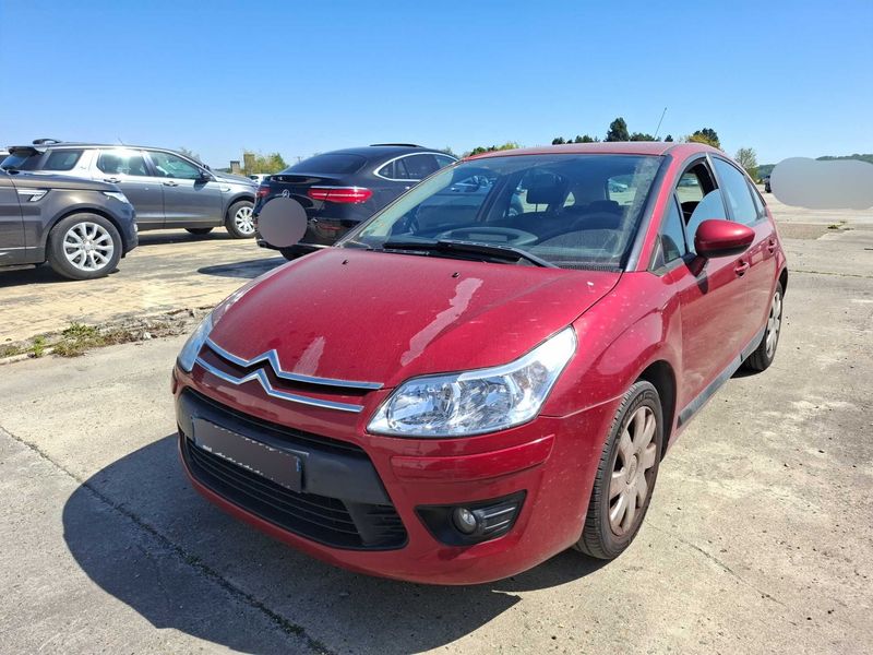 Citroen C4 1.6 HDi Confort 2010 – снимка 2