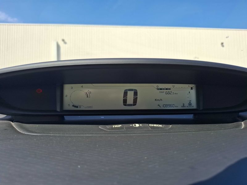 Citroen C4 1.6 HDi Confort 2010 – снимка 12