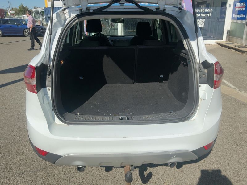 Ford Kuga 2.0 TDCi Trend 2011 – снимка 16