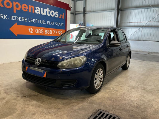 Volkswagen Golf VI 1.6 TDI Trendline BlueMotion Tech 2012 – снимка 1