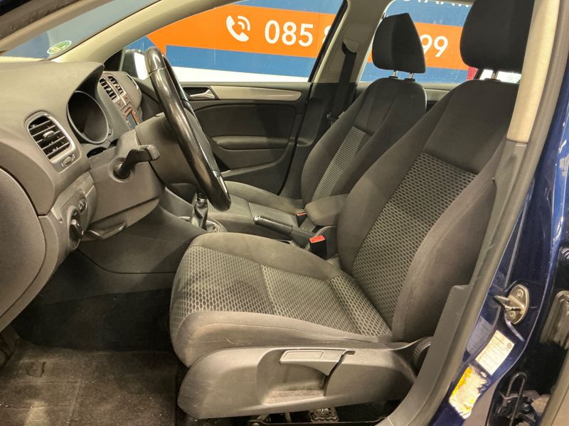 Volkswagen Golf VI 1.6 TDI Trendline BlueMotion Tech 2012 – снимка 3