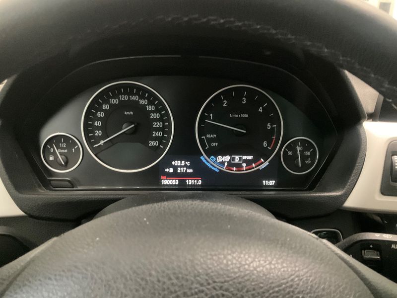 BMW 3er 318d Advantage 2017 – снимка 13