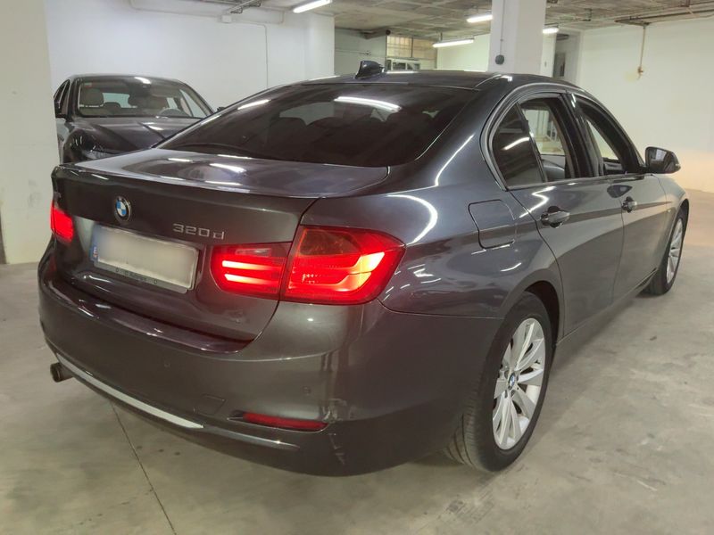 BMW 3er 320d 2012 – снимка 8