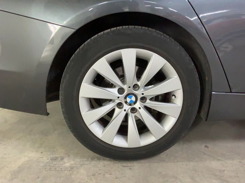 BMW 3er 320d 2012 – снимка 9