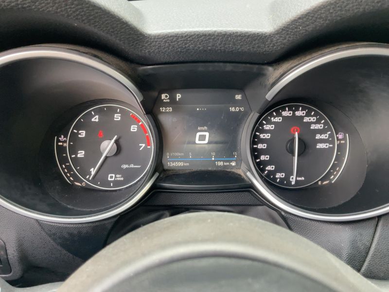 Alfa Romeo Stelvio 2.0 Turbo B-Tech Q4 2019 – снимка 19