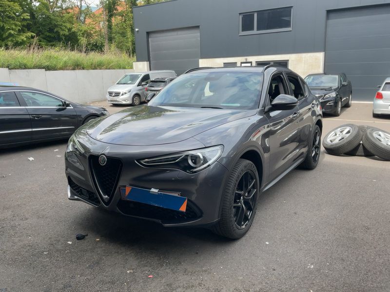 Alfa Romeo Stelvio 2.0 Turbo B-Tech Q4 2019 – снимка 1