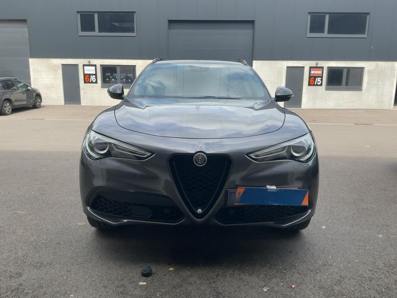 Alfa Romeo Stelvio 2.0 Turbo B-Tech Q4 2019 – снимка 14