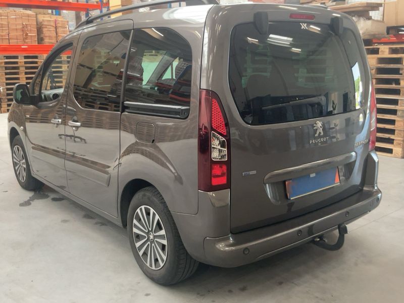 Peugeot Partner 1.2 PureTech Style 2017 – снимка 6