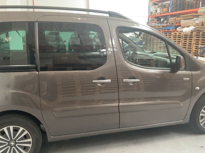 Peugeot Partner 1.2 PureTech Style 2017 – снимка 10