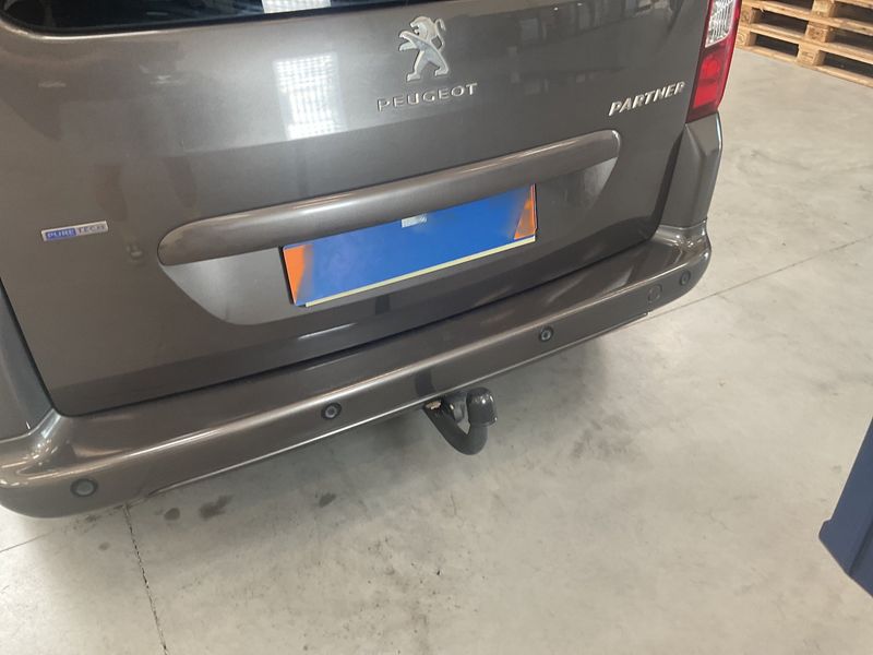 Peugeot Partner 1.2 PureTech Style 2017 – снимка 37