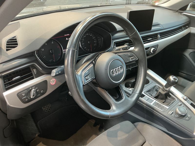 Audi A4 2.0 TDI Sport 2018 – снимка 22