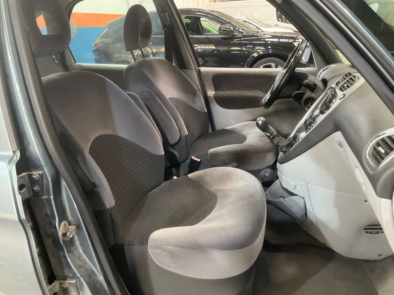 Citroen Xsara Picasso 1.6 LX Plus 2008 – снимка 3