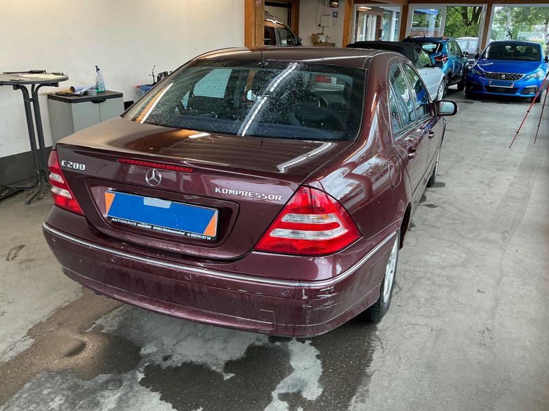 Mercedes-Benz C-Klasse C 200 Kompressor Avantgarde 2007 – снимка 2