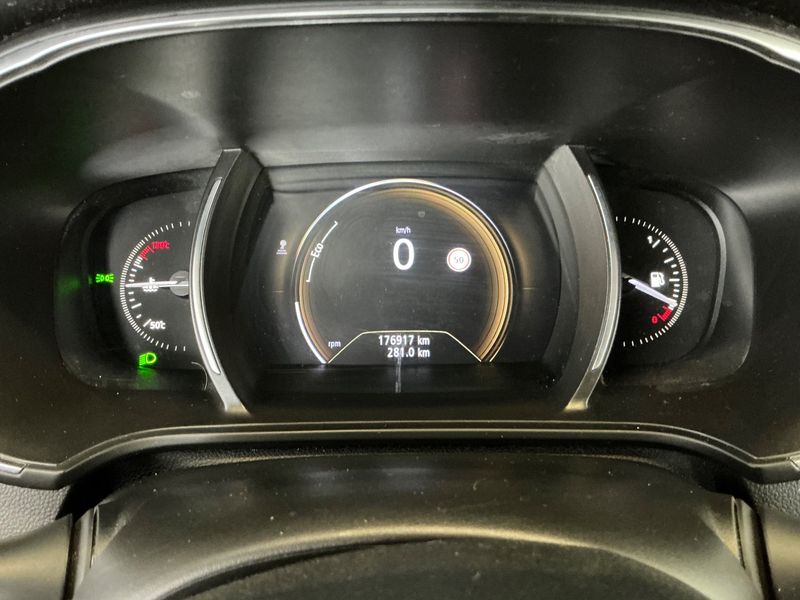 Renault Megane 1.5 dCi Energy Business 2017 – снимка 18