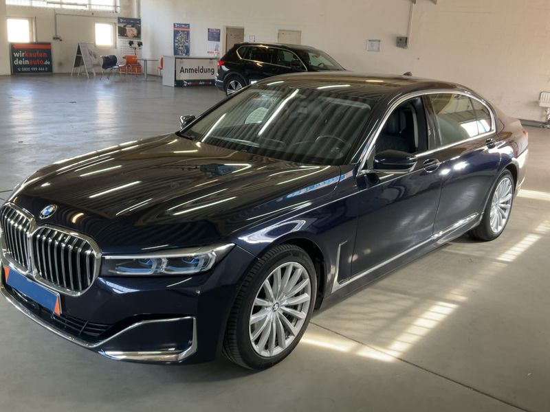 BMW 7er 750i L xDrive 2019 – снимка 1