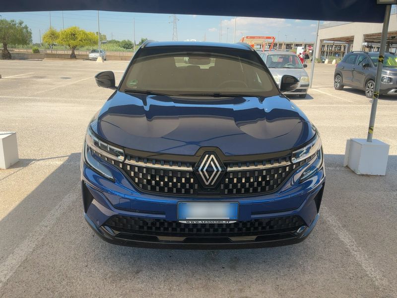 Renault Austral 1.2 Hybrid E-Tech Iconic 2024 – снимка 14