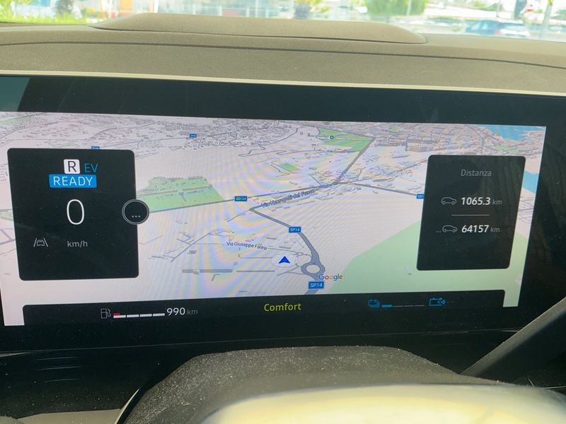 Renault Austral 1.2 Hybrid E-Tech Iconic 2024 – снимка 18