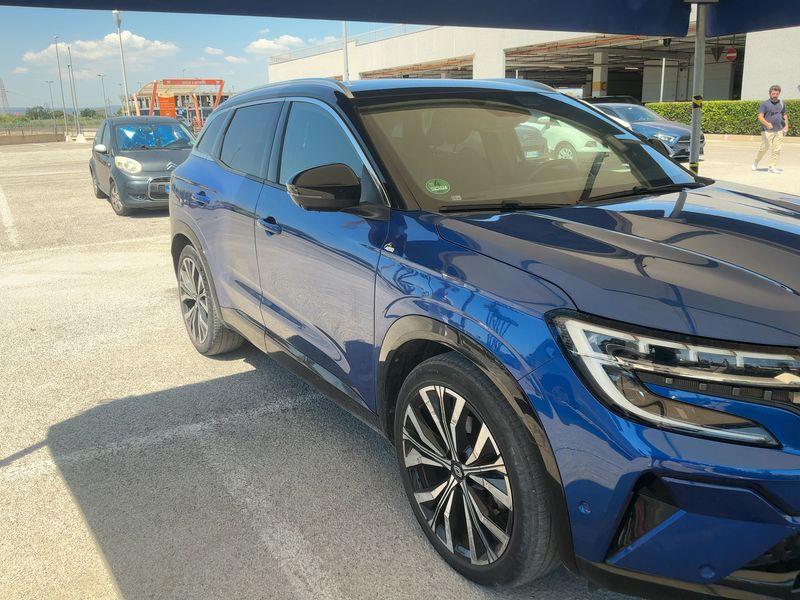 Renault Austral 1.2 Hybrid E-Tech Iconic 2024 – снимка 12