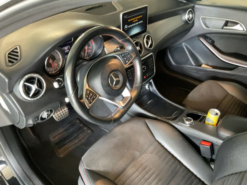 Mercedes-Benz CLA-Klasse CLA 180 AMG Line 2015 – снимка 17