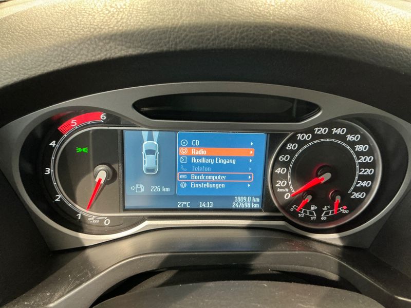 Ford Galaxy 2.0 TDCi Titanium 2009 – снимка 4