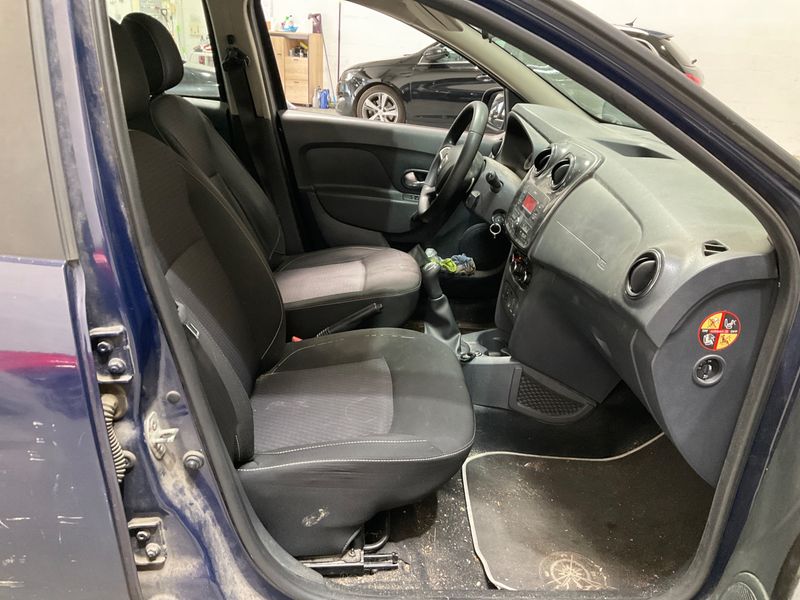 Dacia Sandero 1.0 Laureate 2018 – снимка 3