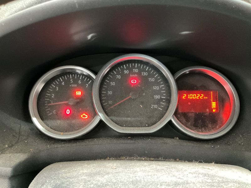 Dacia Sandero 1.0 Laureate 2018 – снимка 4