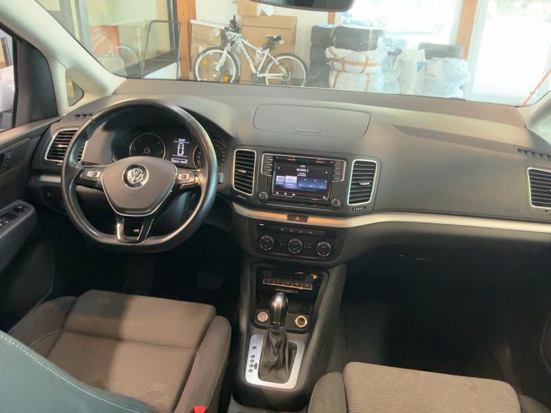 Volkswagen Sharan 2.0 TDI Comfortline BlueMotion Tech 2015 – снимка 18