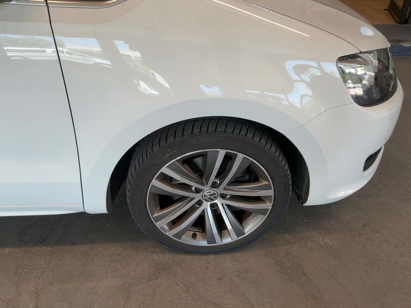 Volkswagen Sharan 2.0 TDI Comfortline BlueMotion Tech 2015 – снимка 11