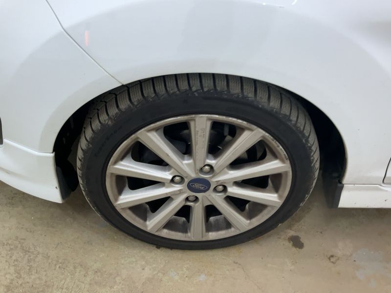 Ford Fiesta 1.0 EcoBoost ST-Line 2017 – снимка 3