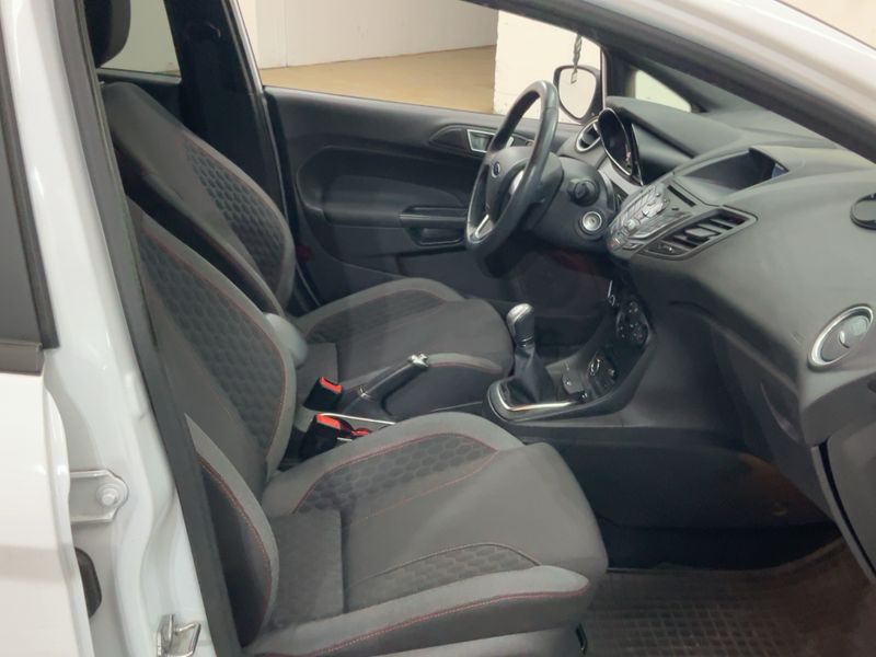 Ford Fiesta 1.0 EcoBoost ST-Line 2017 – снимка 17